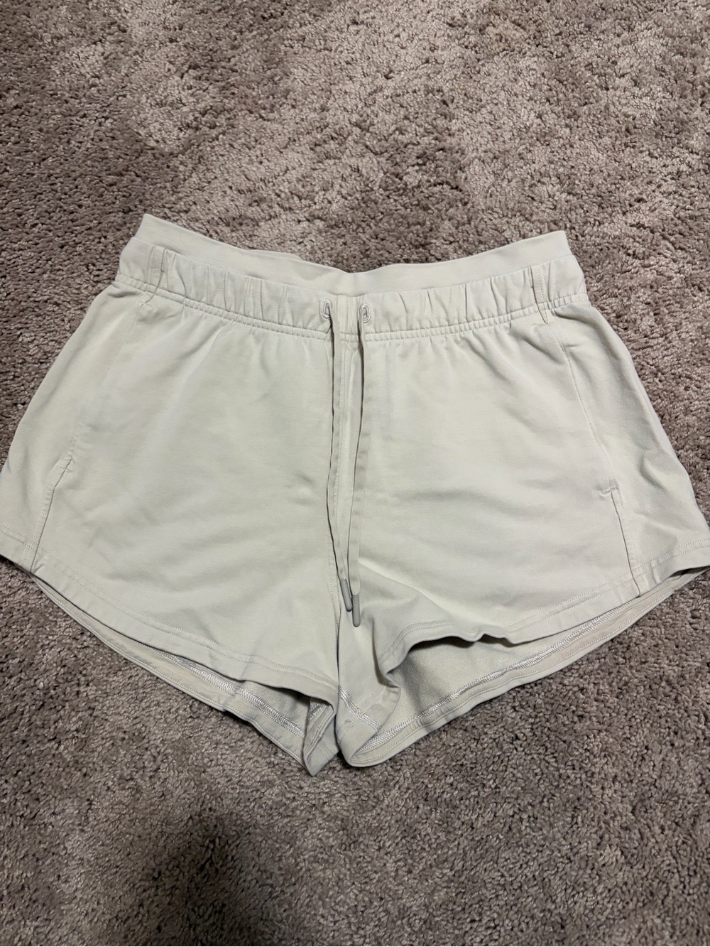 Lululemon Inner Glow HR Short 3" MOVT 8